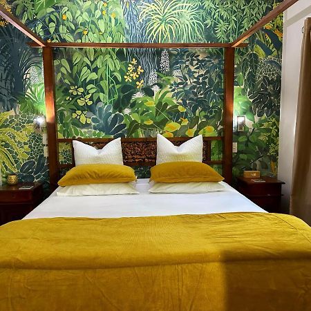 Crater Lakes Rainforest Cottages Yungaburra Bagian luar foto